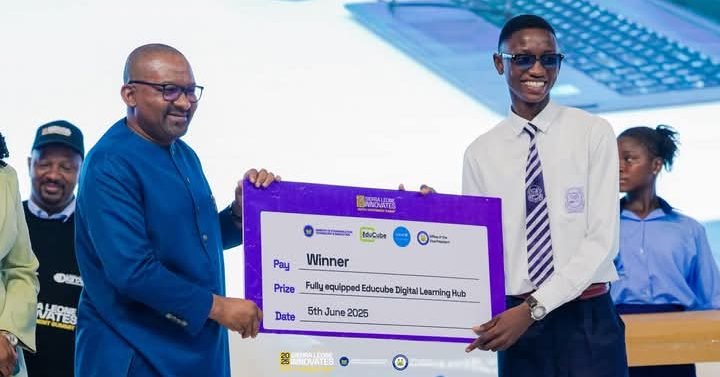 Student wins 20ft digital learning hub for school in national debate